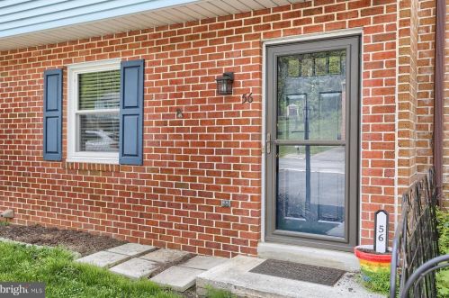 56 Ashford Dr, West Enola PA  17025-2320 exterior
