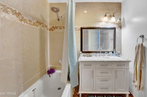 6102 Solano Dr, Glendale AZ  85303-4619 exterior