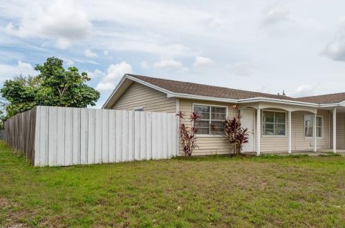 449 Morgan Cir, Lehigh Acres, FL 33936-7228
