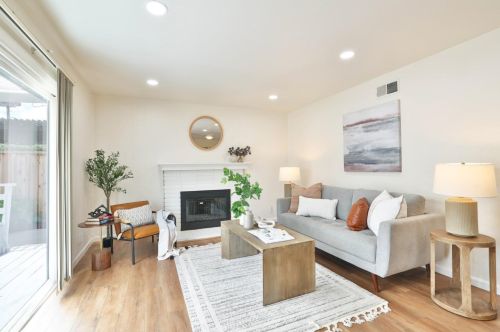 5842 Blossom Ave, San Jose, CA 95123-3209