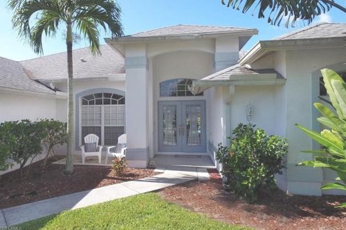 1824 13th Ter, Cape Coral, FL 33909-1601