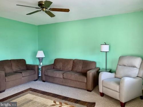 3 Girard Pl, Brigantine City NJ  08203-2817 exterior