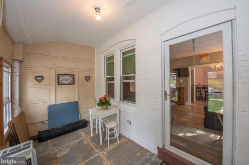 107 Lincoln St, Ridley Park, PA 19078-2404
