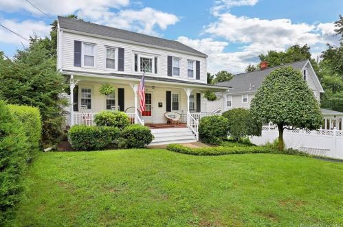36 Lakeview Ave, New Canaan, CT 06840-5922
