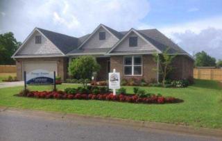 6391 Cattle Dr, Pensacola, FL 32526-9178