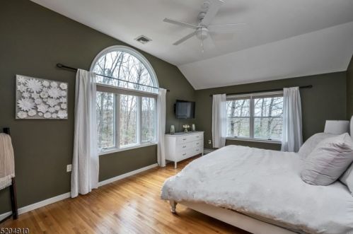 19 Marisa Ct, West Milford NJ  07480-3000 exterior