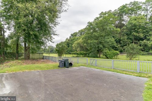 2746 Old Welsh Rd, Willow Grove PA  19090-3934 exterior