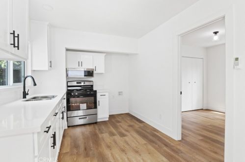 2519 Monroe St, Long Beach CA  90810-1361 exterior