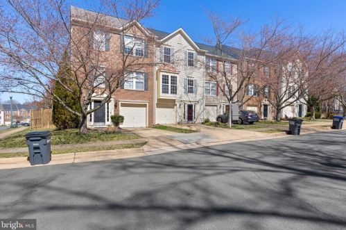 12465 Hadrians Ct, Bristow, VA 20136-3074