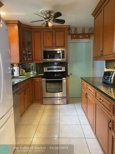2231 49th Ave, Hollywood, FL 33021-4041