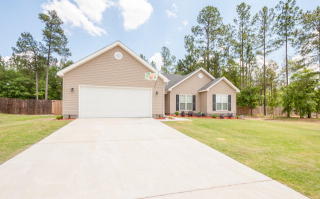 124 Crystal Peak Dr, Graniteville, SC 29829-3745