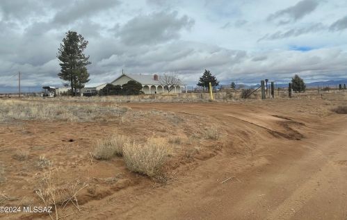 6218 Chiricahua Dr, Sunizona AZ  85625-6051 exterior
