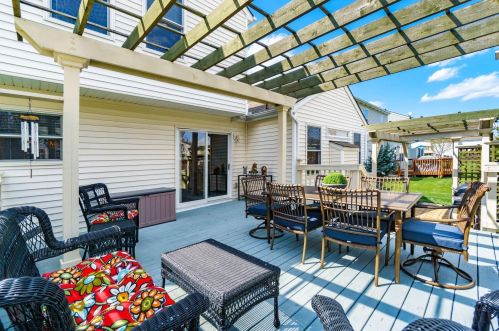 1180 Weeping Willow Ct, Blacklick OH  43004-5013 exterior