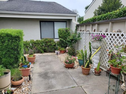 5385 Vineland Rd, Orlando, FL 32811-7651