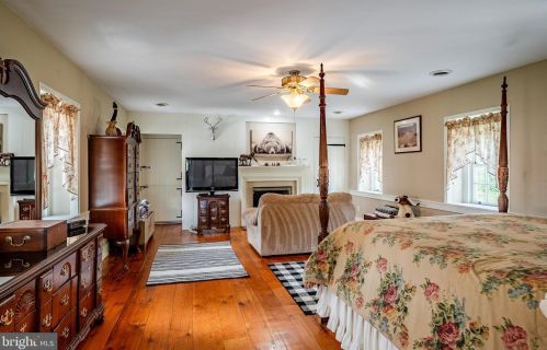 2564 Skippack Pike, Lansdale PA exterior