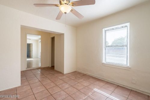 1200 Hampton St, Tucson AZ 85712-2313 exterior