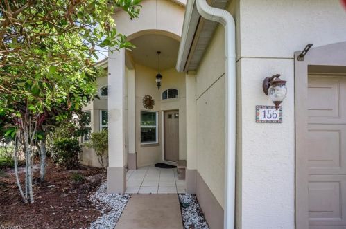 156 Lady Palm Dr, Naples FL  34104-6454 exterior