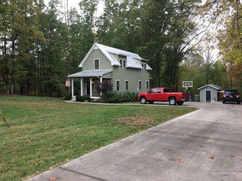 140 Woodard St, Lawrenceburg, TN 38464-4057