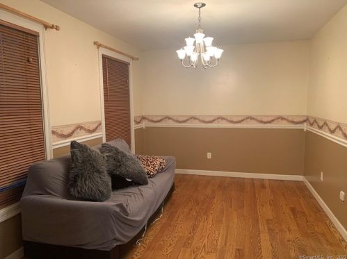 58 Johnson Cove Rd, Norwich CT  06351-1022 exterior