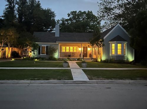 4928 Dexter Ave, Fort Worth, TX 76107-3742