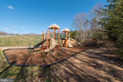 3705 Overview Dr, Fredericksburg VA  22408-8765 exterior