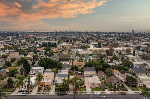 4114 15th St, Long Beach, CA 90804-3034