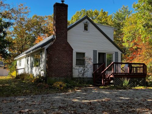 52 Pinkham Rd, Lee, NH 03861-6706