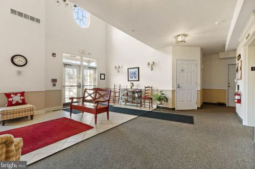 318 Victoria Gardens Dr, Kennett Sq, PA 19348-4115