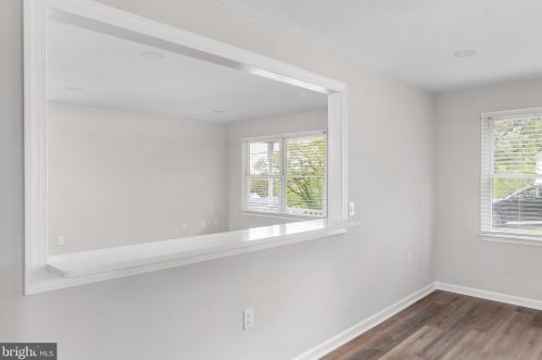 353 Banks Fort Rd, Strasburg VA  22657-2159 exterior