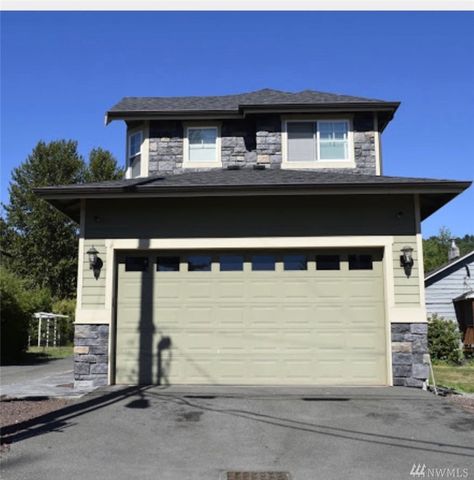 11866 44th Pl, Seattle, WA 98178-3411
