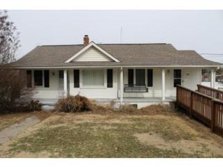 144 Highland Dr, Blountville, TN 37617-5404