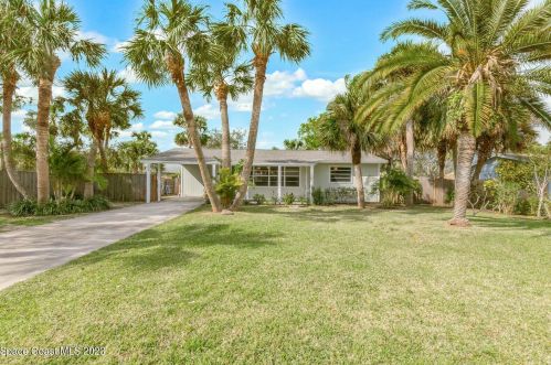 333 Breakwater Ter, Sebastian, FL 32958-5513