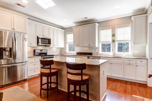 136 Slipper Shell Ct, Mount Pleasant SC  29464-6721 exterior