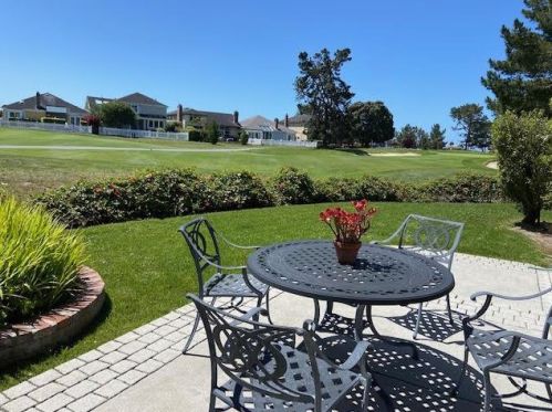 435 Burning Tree Ct, Princeton By The Sea, CA 94019-2206