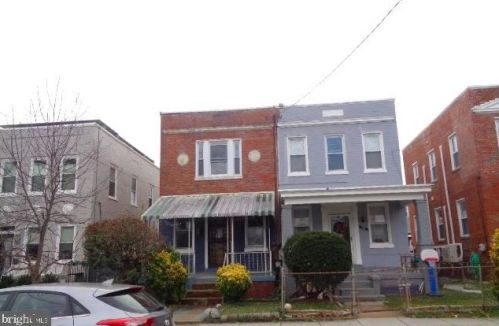722 Sheridan St, Washington, DC 20011-1218