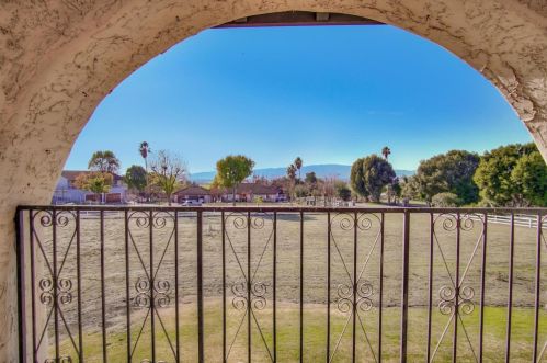 6960 Vista Del Sol, Gilroy CA  95020-9544 exterior