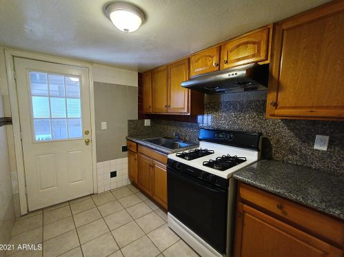 6219 12 Pl, Phoenix AZ 85014-4004 exterior