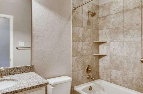720 Greenville Ave, Richardson TX  75081-4112 exterior