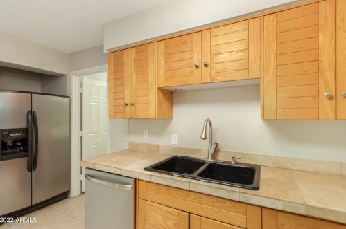 2252 74 Way, Scottsdale AZ  85266-2718 exterior