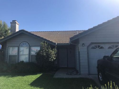 20225 Tiffany Ln, Hilmar, CA 95324-9000
