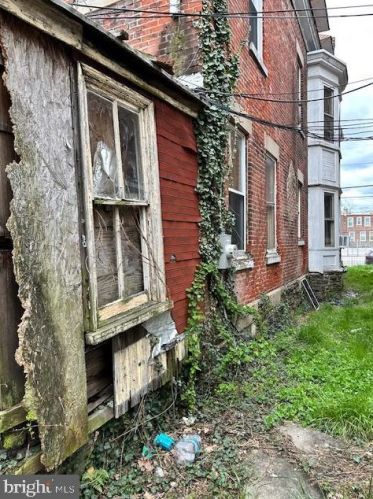 902 Chelten Ave, Philadelphia PA 19138-1714 exterior