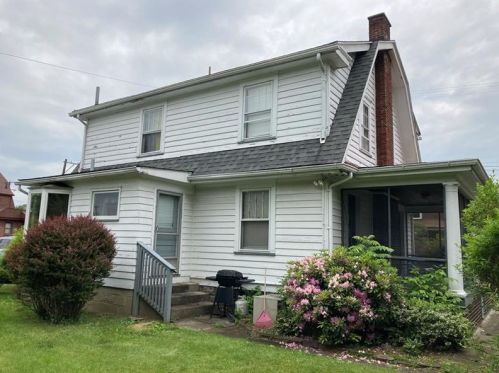 46 Buhl Ct, Hermitage, PA 16146-2084
