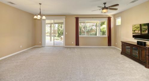 9860 Westminster Way, Elk Grove CA  95757-5124 exterior