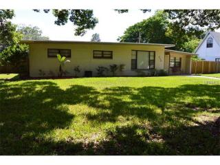 520 Engel Dr, Orlando, FL 32807-4830