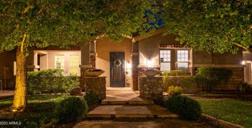 27408 Covered Wagon Rd, Phoenix, AZ 85085-3786