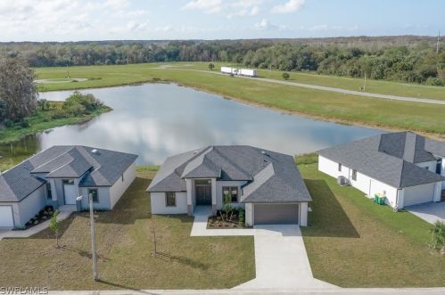 1315 Lincoln Ct, Ave Maria, FL 34142-2786
