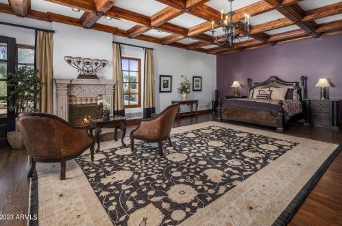 41 Biltmore Est, Phoenix AZ 85016-2819 exterior