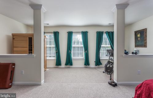 5800 Serengeti Ct, Haymarket VA  20169-3200 exterior