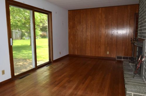 759 Sterling Dr, Fond Du Lac WI  54935-6242 exterior