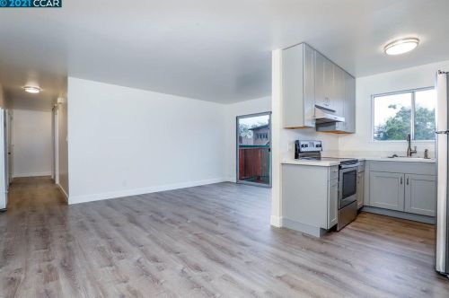 366 45 St, Oakland CA 94609-2259 exterior